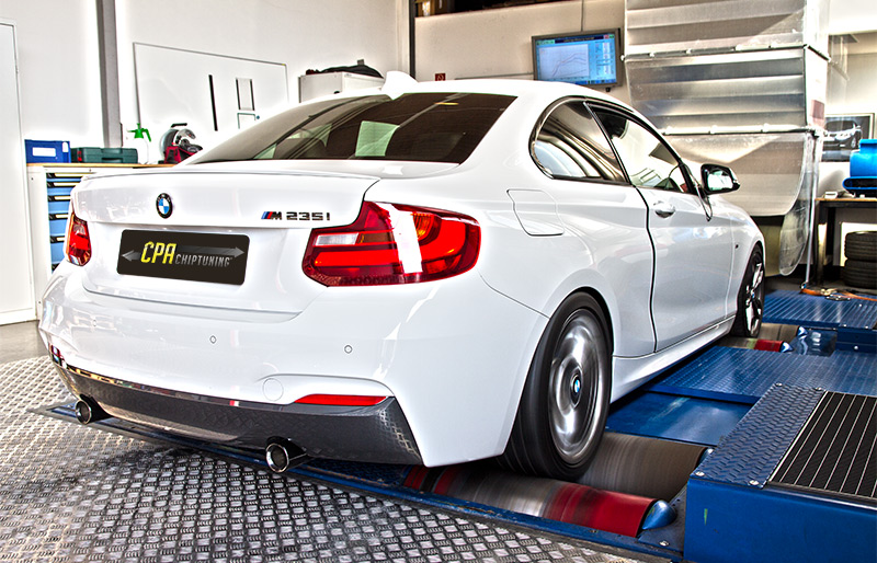 Prüfstandtest beim BMW M235i