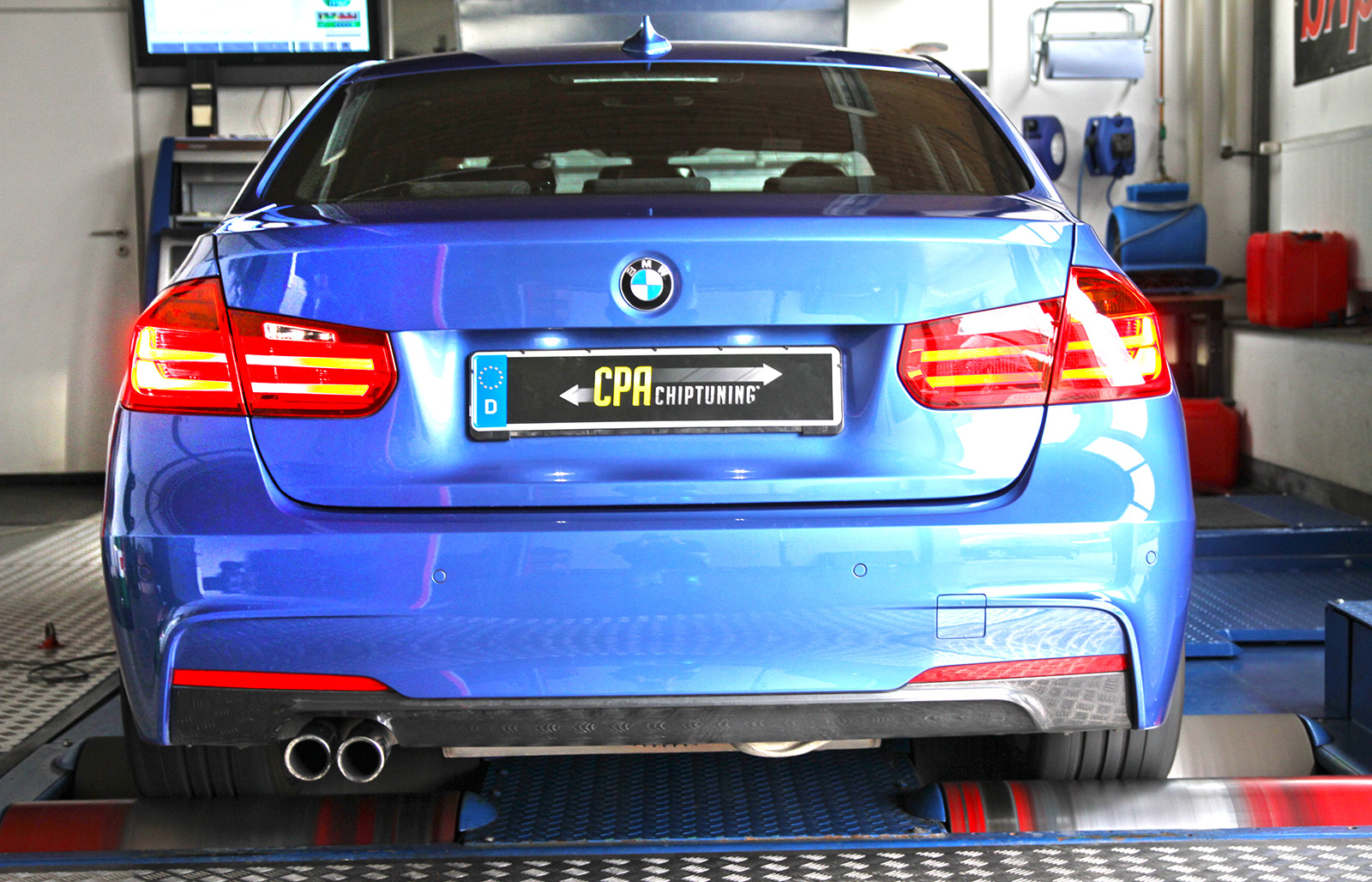 Softwareentwicklung für den BMW 3er (F30) 328i